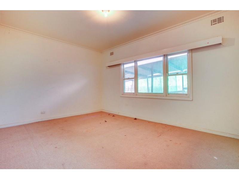 51 Tamworth Road, Kilsyth VIC 3137
