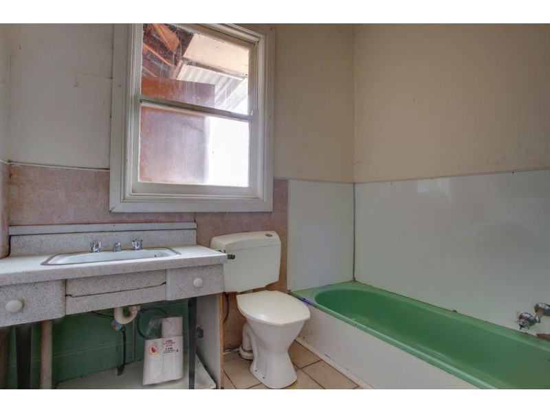 51 Tamworth Road, Kilsyth VIC 3137