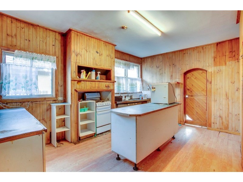 51 Tamworth Road, Kilsyth VIC 3137