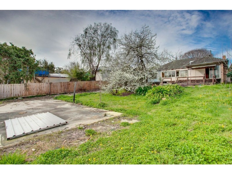 51 Tamworth Road, Kilsyth VIC 3137