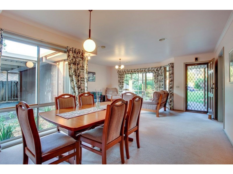 7 Baunton Court, Kilsyth South VIC 3137