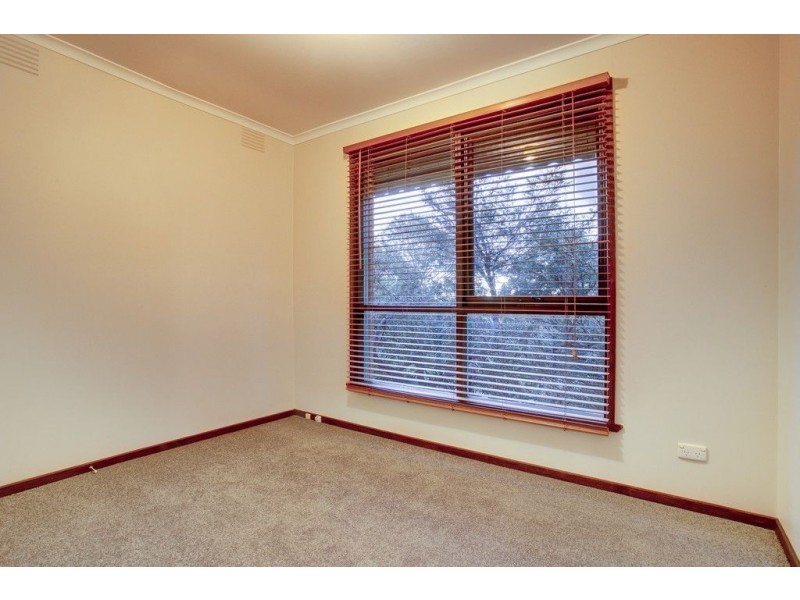 3/2 The Crescent, Ferntree Gully VIC 3156