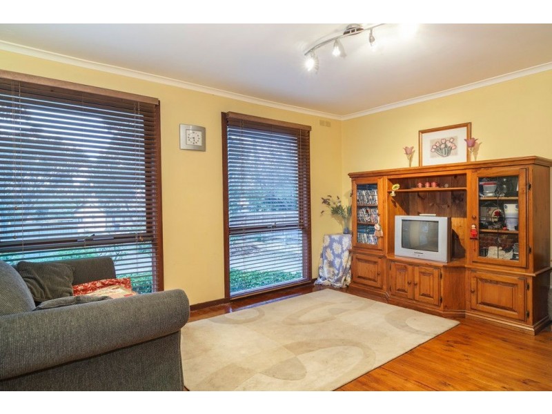 290 Forest Road, The Basin VIC 3154