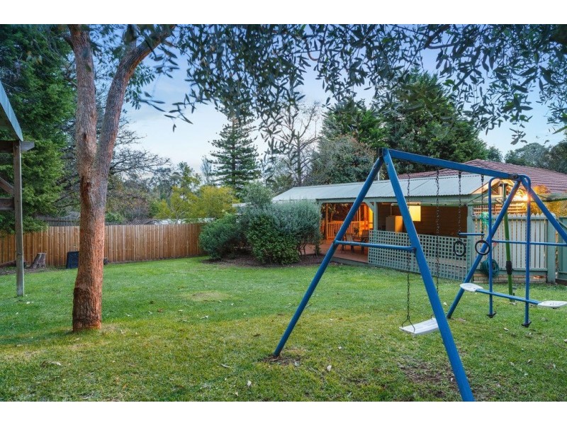 290 Forest Road, The Basin VIC 3154