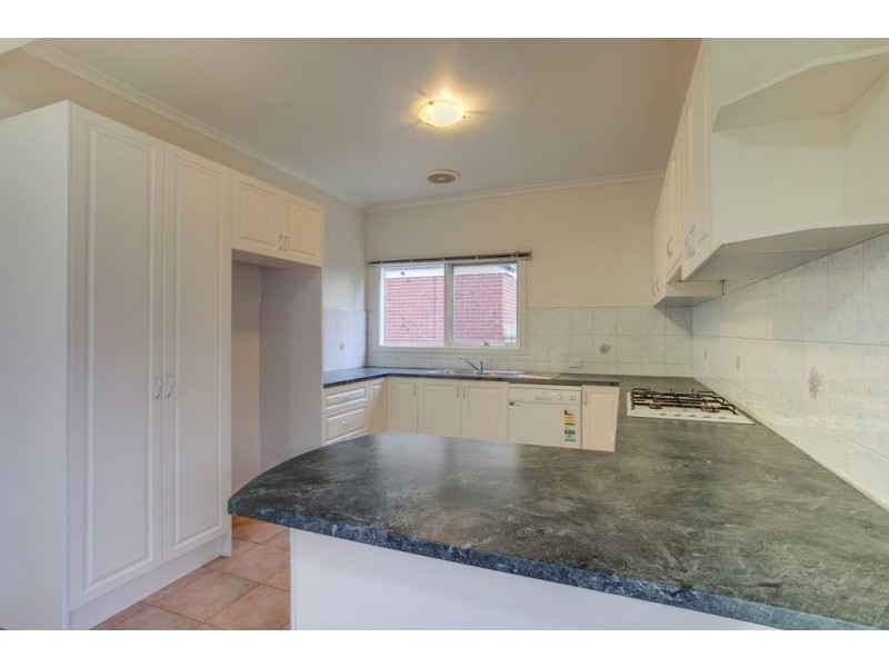 1/17 White Avenue, Bayswater VIC 3153