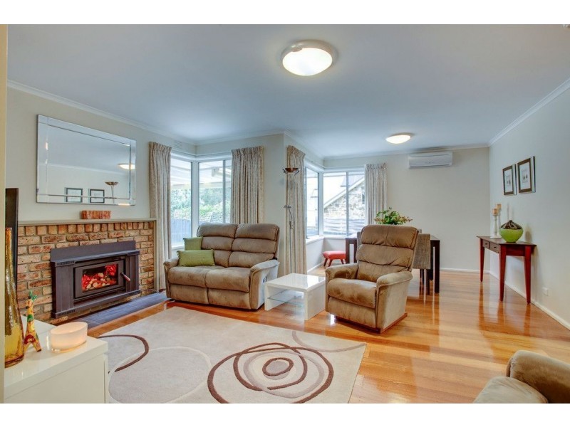 13 Anderson Street, Ferntree Gully VIC 3156