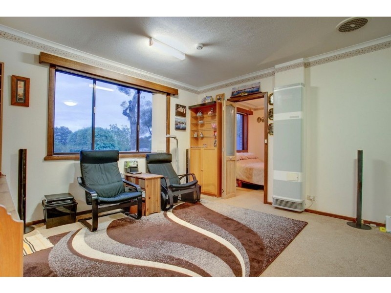 21 Perra Street, Ferntree Gully VIC 3156