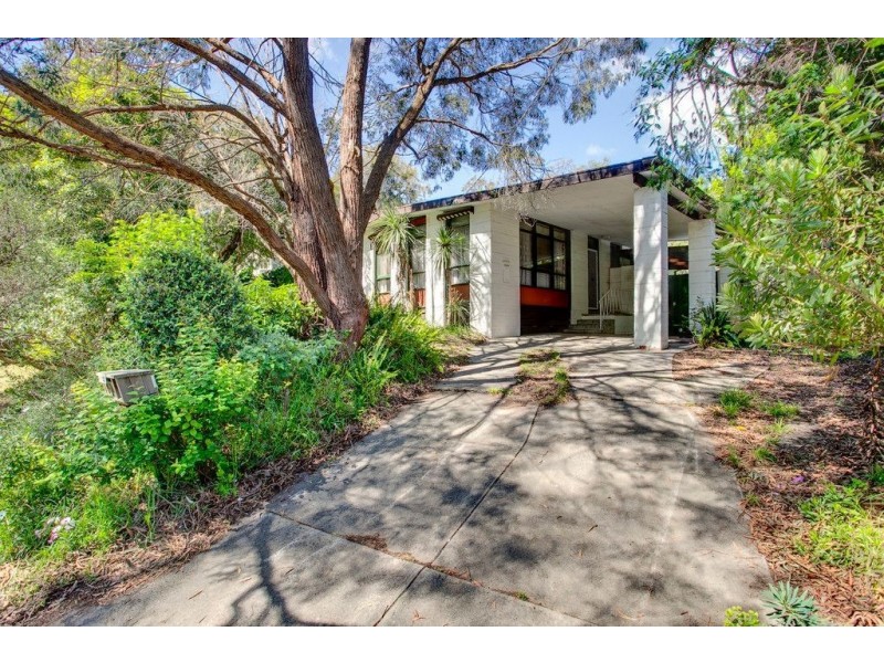 10 Vaughan Road, Ferntree Gully VIC 3156