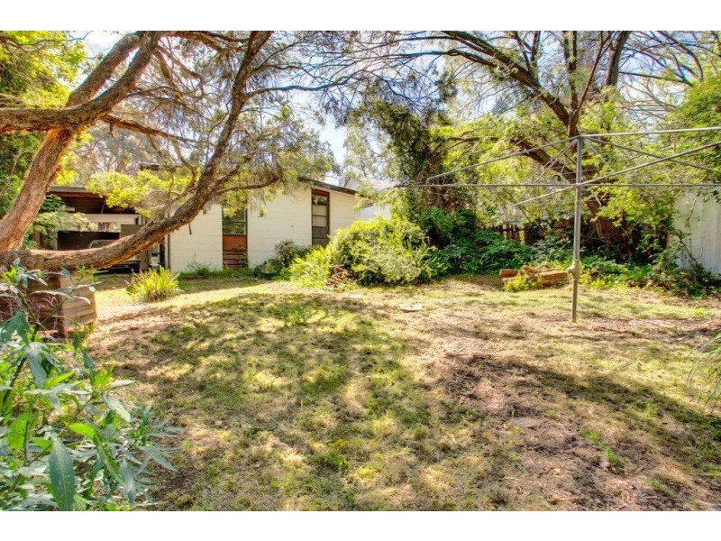 10 Vaughan Road, Ferntree Gully VIC 3156