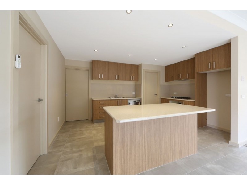 1/34 Devenish Road, Boronia VIC 3155