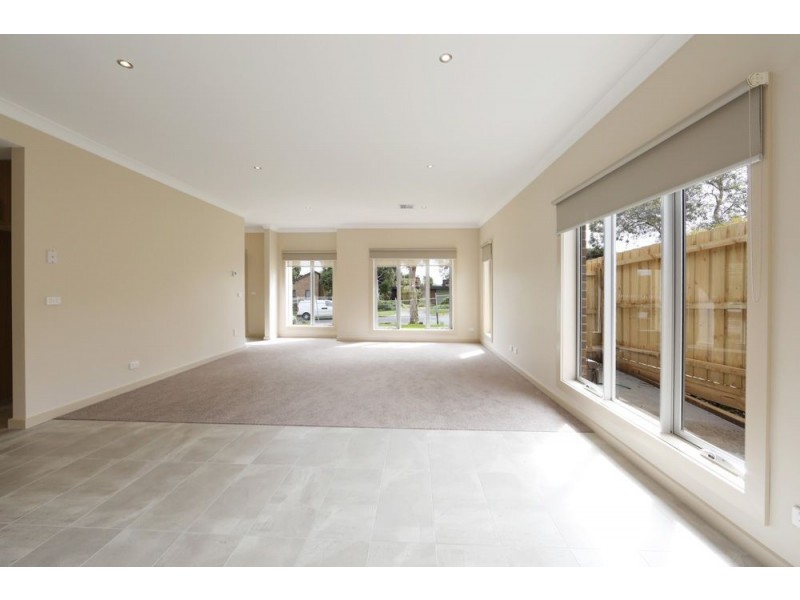 1/34 Devenish Road, Boronia VIC 3155