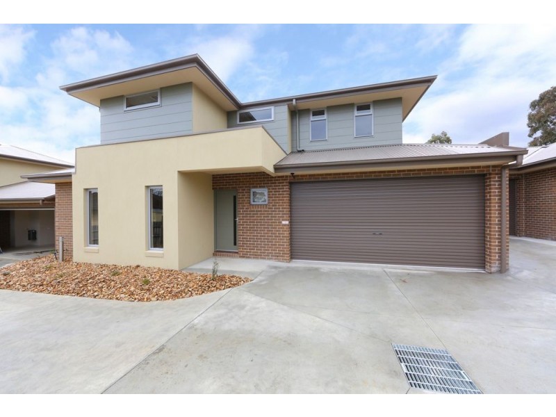 2/34 Devenish Road, Boronia VIC 3155