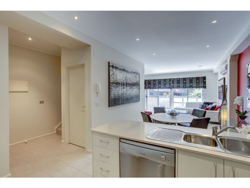 7/6 Orchid Avenue, Boronia VIC 3155