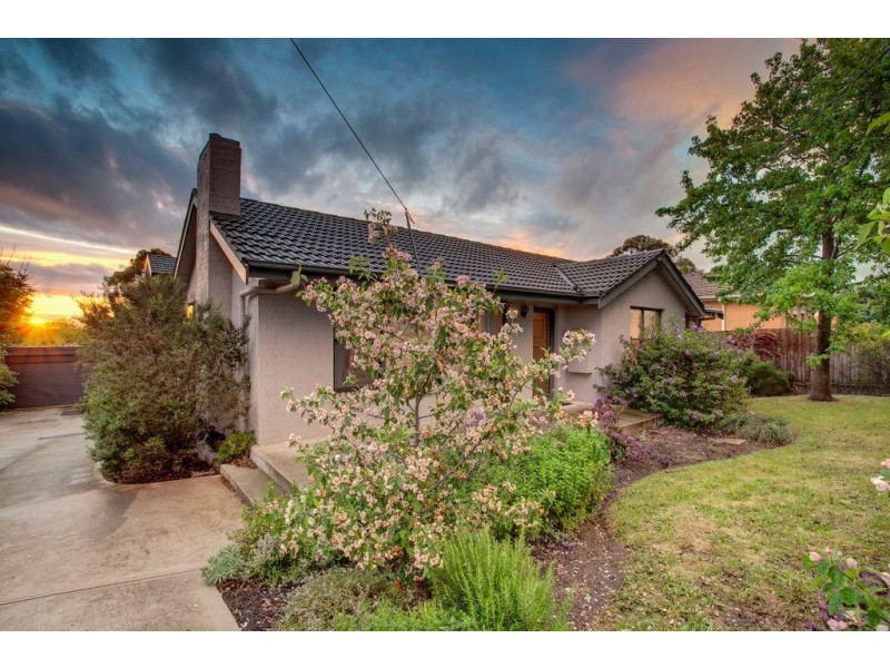 1/12 Mountain Gate Drive, Ferntree Gully VIC 3156