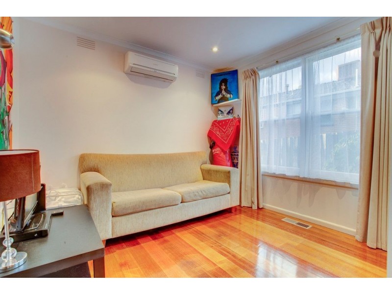 1/12 Mountain Gate Drive, Ferntree Gully VIC 3156