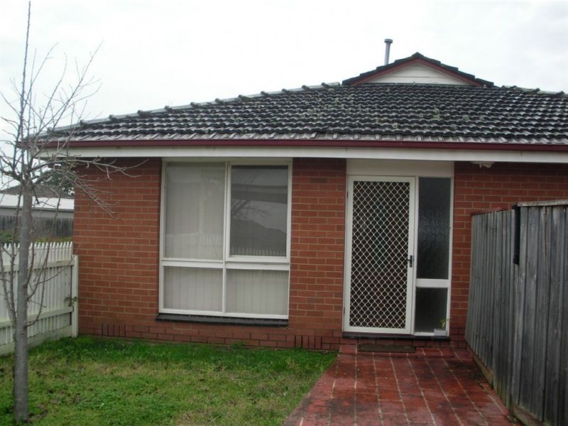 2/33 Elliott Street, Knoxfield VIC 3180