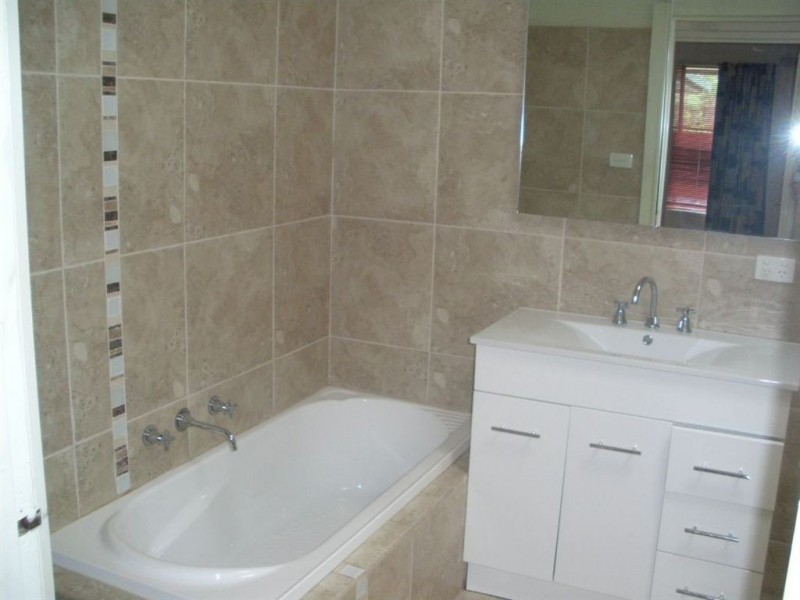 13 Rankin Road, Boronia VIC 3155