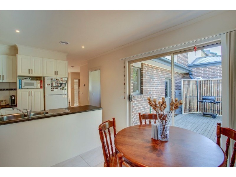 2/2 Henry Street, Boronia VIC 3155
