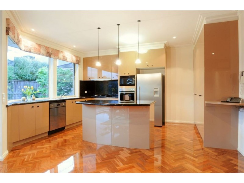 24 Grange Drive, Lysterfield VIC 3156