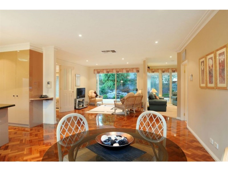 24 Grange Drive, Lysterfield VIC 3156