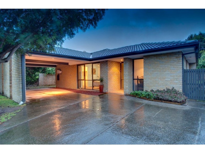 4 Chelmsford Court, Ferntree Gully VIC 3156