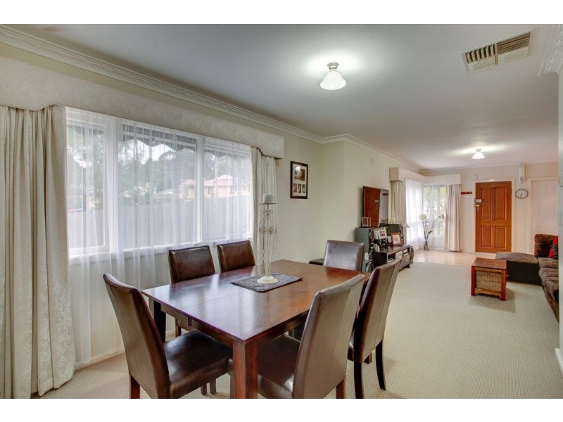 6 Buna Court, Boronia VIC 3155