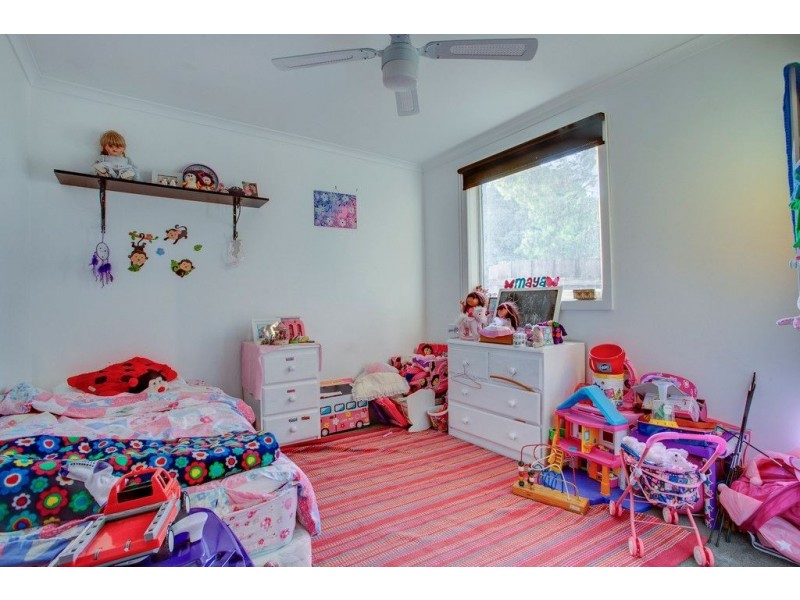 17 Bennett Street, Boronia VIC 3155