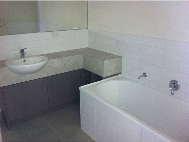 1/5 Laurel Avenue, Boronia VIC 3155