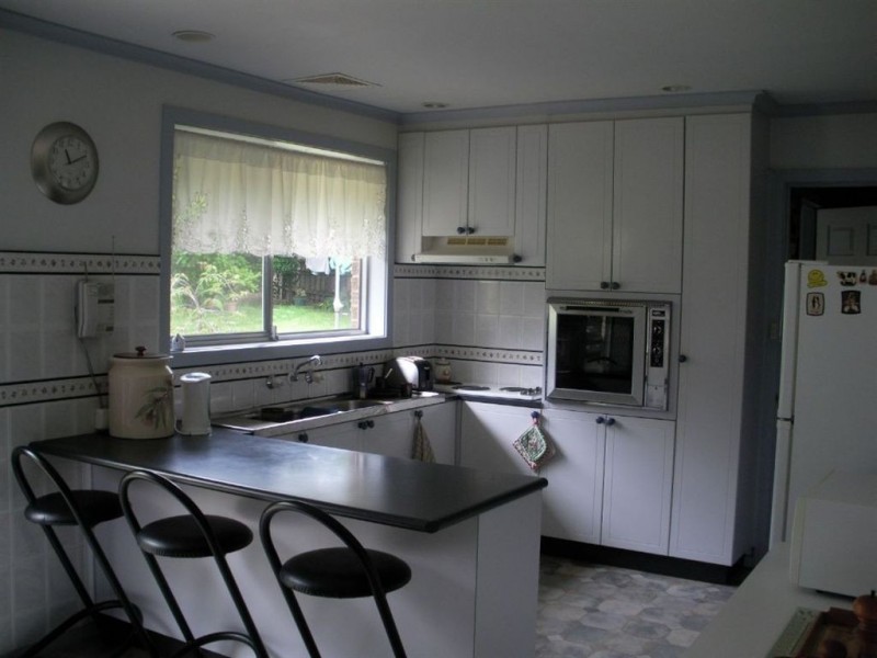 5 Augusta Road, The Basin VIC 3154