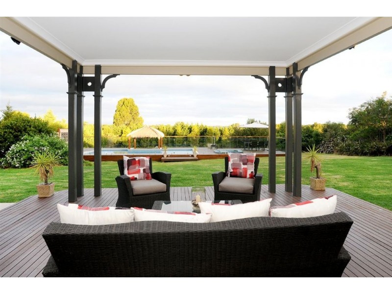 322 Hallam North Road, Lysterfield South VIC 3156