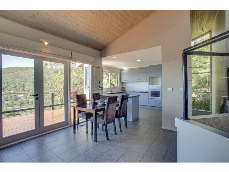 36 Grandview Crescent, Upper Ferntree Gully VIC 3156