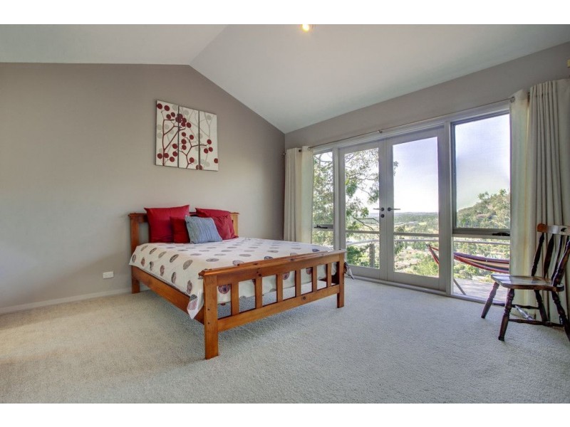 36 Grandview Crescent, Upper Ferntree Gully VIC 3156