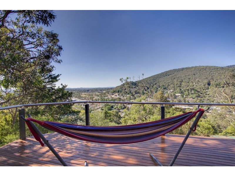 36 Grandview Crescent, Upper Ferntree Gully VIC 3156