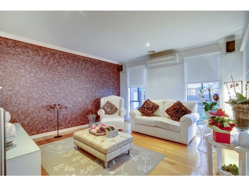 2/9 Murene Court, Boronia VIC 3155