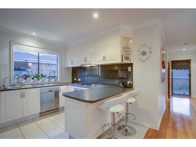 2/9 Murene Court, Boronia VIC 3155