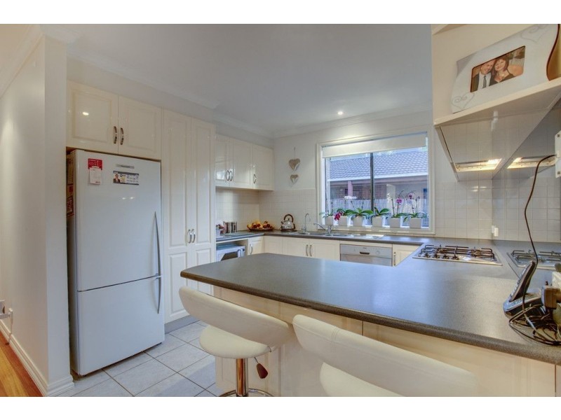 2/9 Murene Court, Boronia VIC 3155