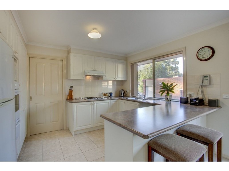 2/50 Kanooka Road, Wantirna South VIC 3152