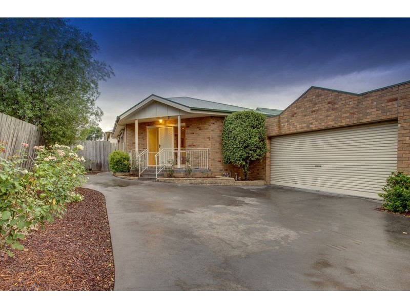 2/66 Tulip Crescent, Boronia VIC 3155