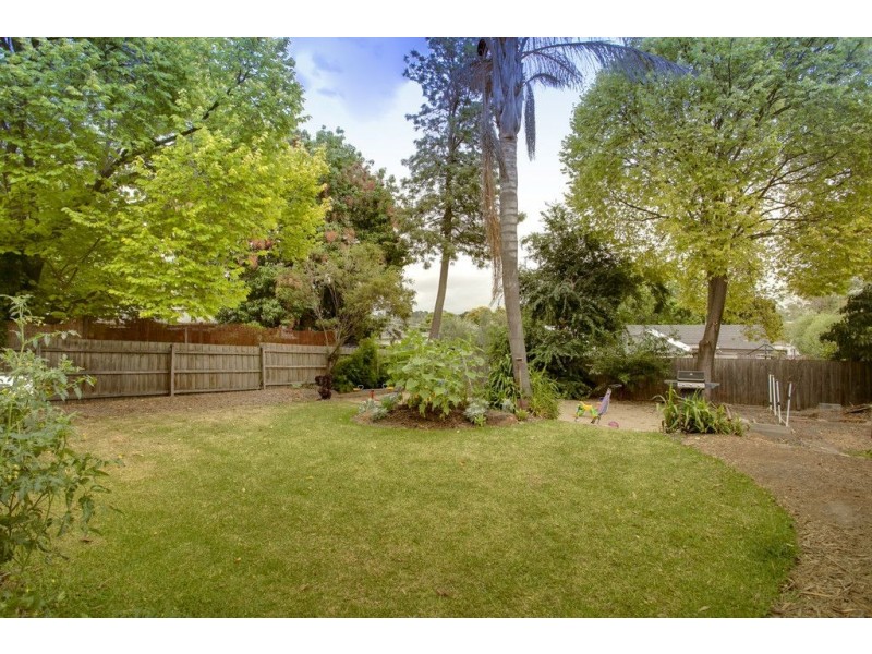 127 Albert Avenue, Boronia VIC 3155