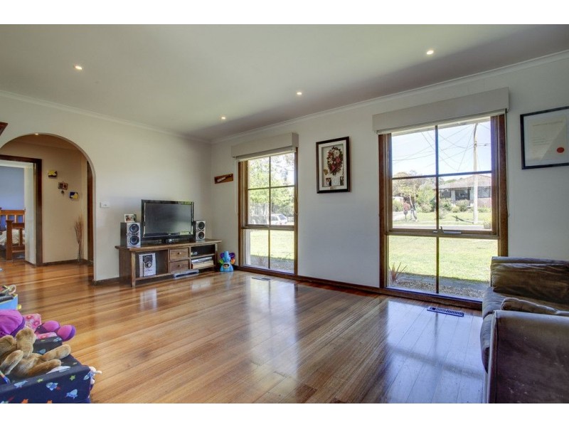 4 Fairlawn Place, Bayswater VIC 3153
