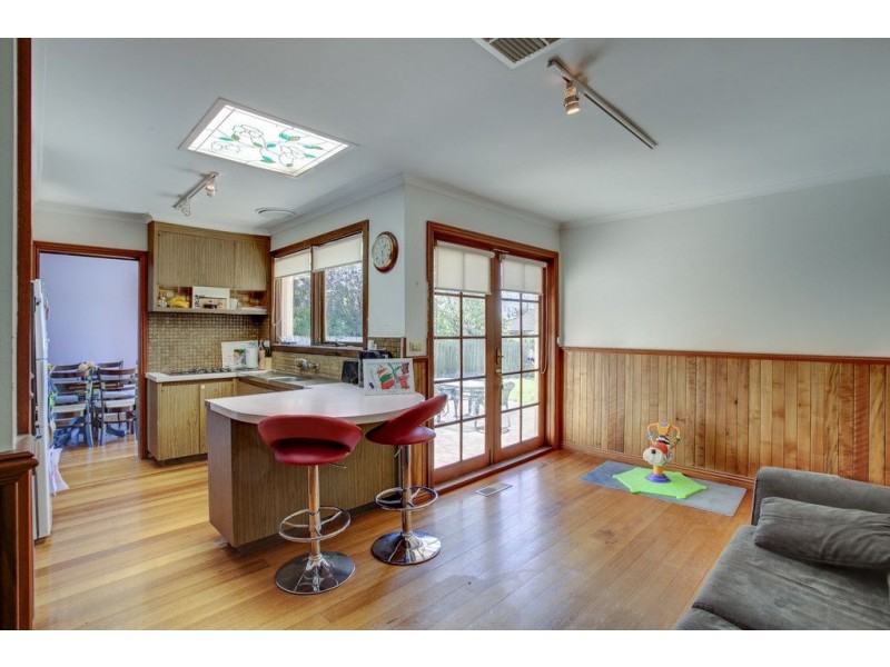 4 Fairlawn Place, Bayswater VIC 3153