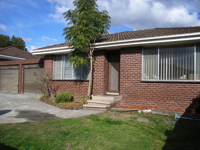 2/5 Violen Street, Bayswater VIC 3153