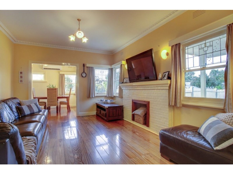 36 Doysal Avenue, Ferntree Gully VIC 3156