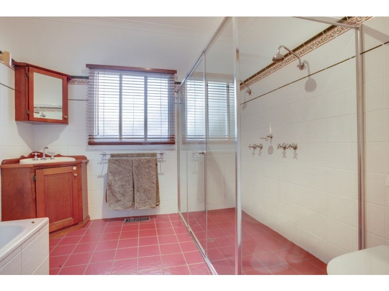 36 Doysal Avenue, Ferntree Gully VIC 3156