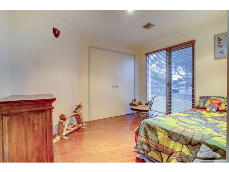 23 Fairlawn Place, Bayswater VIC 3153