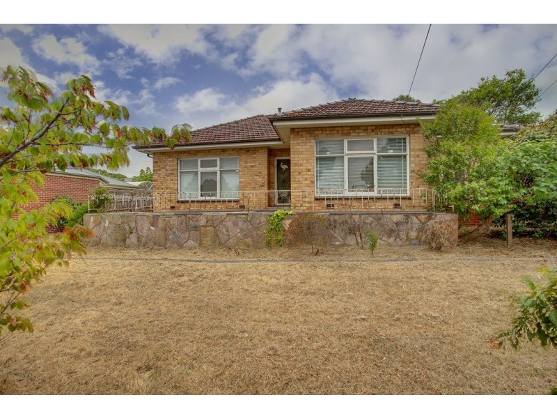 15 Falconer Road, Boronia VIC 3155