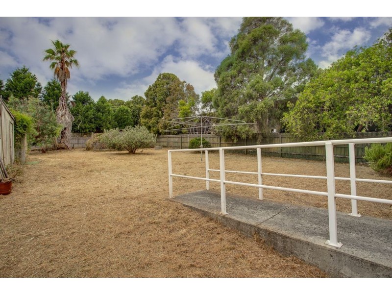 15 Falconer Road, Boronia VIC 3155