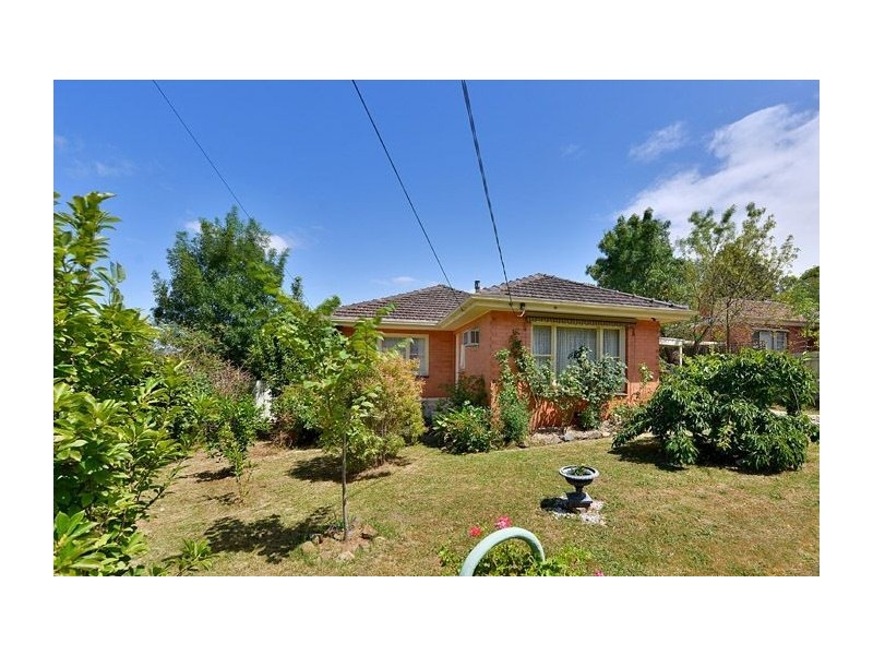 83 Forest Road, Ferntree Gully VIC 3156