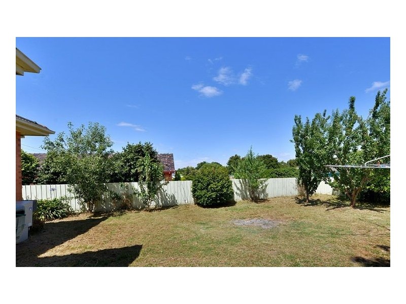 83 Forest Road, Ferntree Gully VIC 3156
