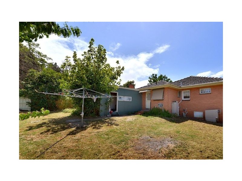 83 Forest Road, Ferntree Gully VIC 3156